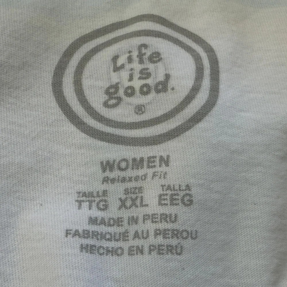 Life is Good Relaxed Fit T-Shirt Womens XXL Off White Wild at Heart Long Sleeve